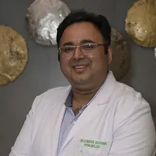Dr. Kenshuk Marwah